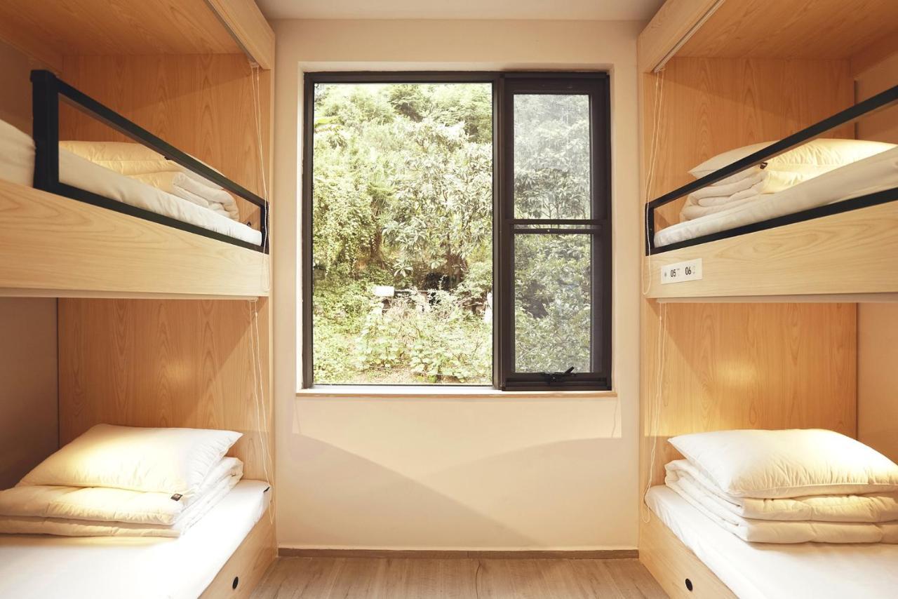 Travel Of Swan International Hostel Zhangjiajie Luaran gambar
